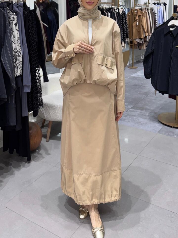 BÜZGÜ DETAYLI ETEKLİ TAKIM CAMEL