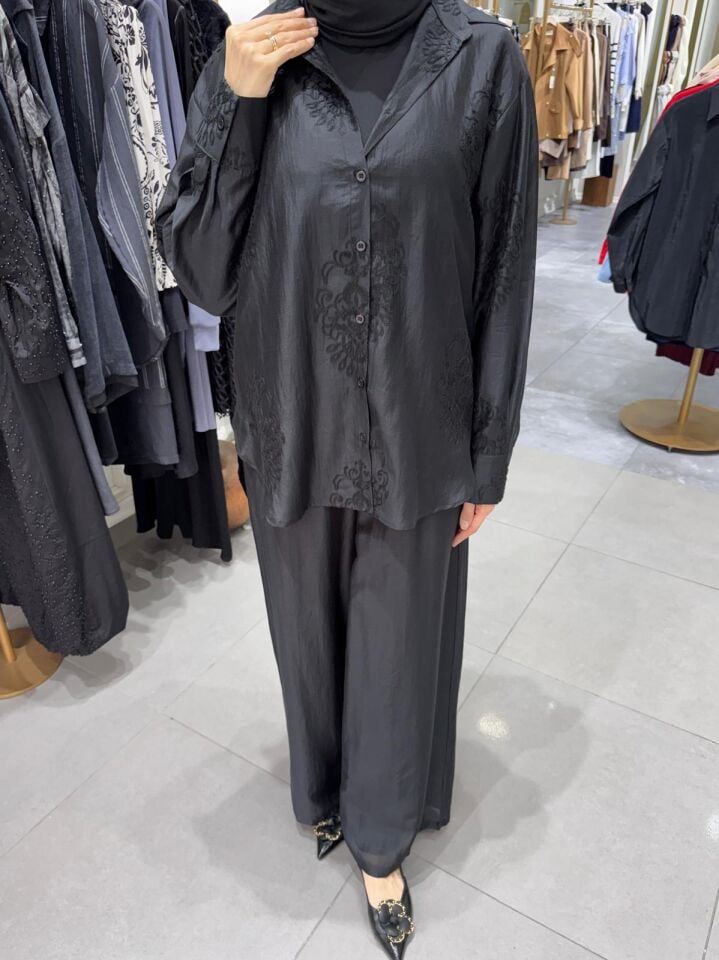 DESENLİ KETEN TAKIM SİYAH