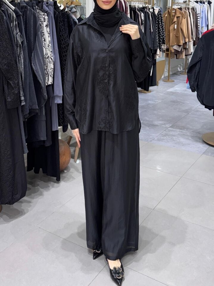 DESENLİ KETEN TAKIM SİYAH