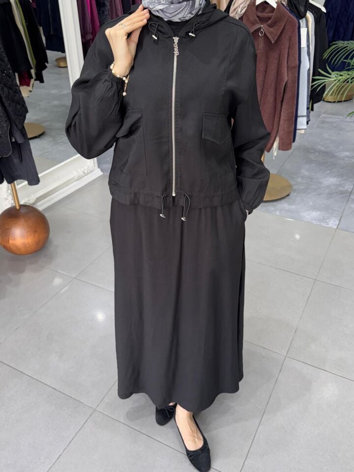 CEP DETAYLI ETEKLİ TAKIM SİYAH