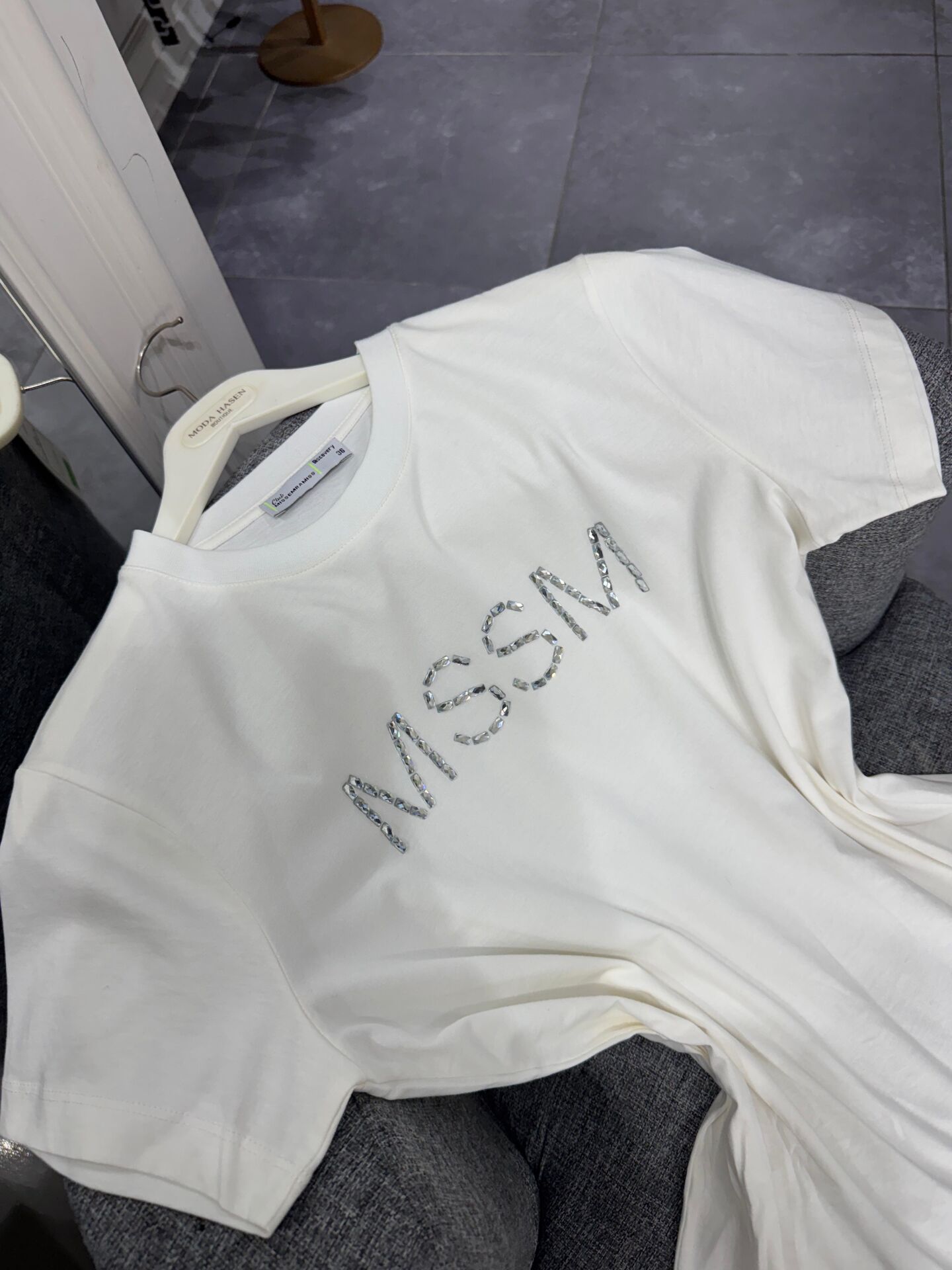 MSSM TAŞLI TİŞÖRT  EKRU