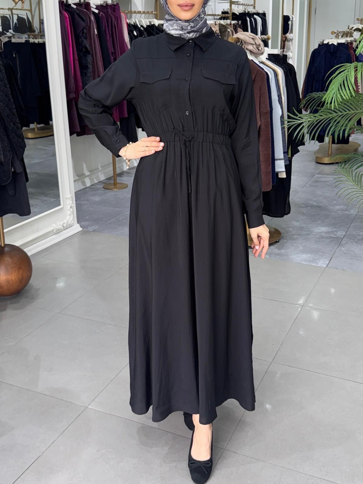 CEP DETAYLI BELİ BÜZGÜLÜ ELBİSE SİYAH