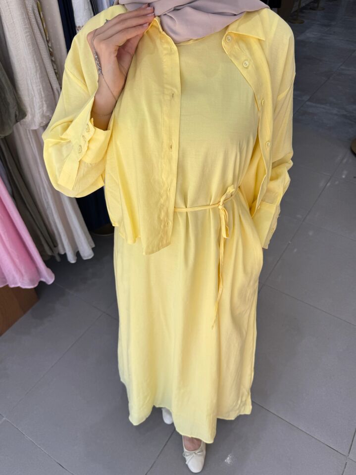 BELİ KUŞAKLI ELBİSE İKİLİ TAKIM SARI