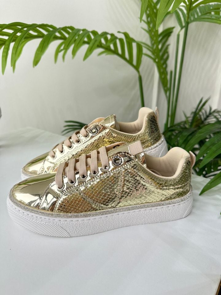 YILAN DESENLİ GOLD SPOR AYAKKABI