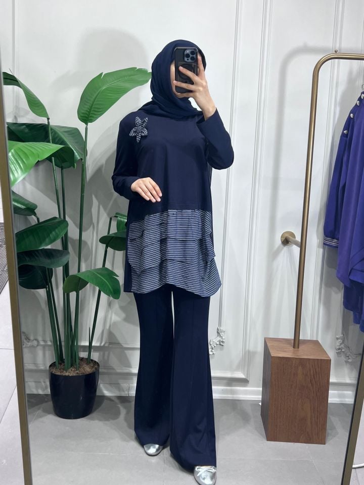 TRİL GÜLLÜ GARNİLİ TUNİK LACİVERT