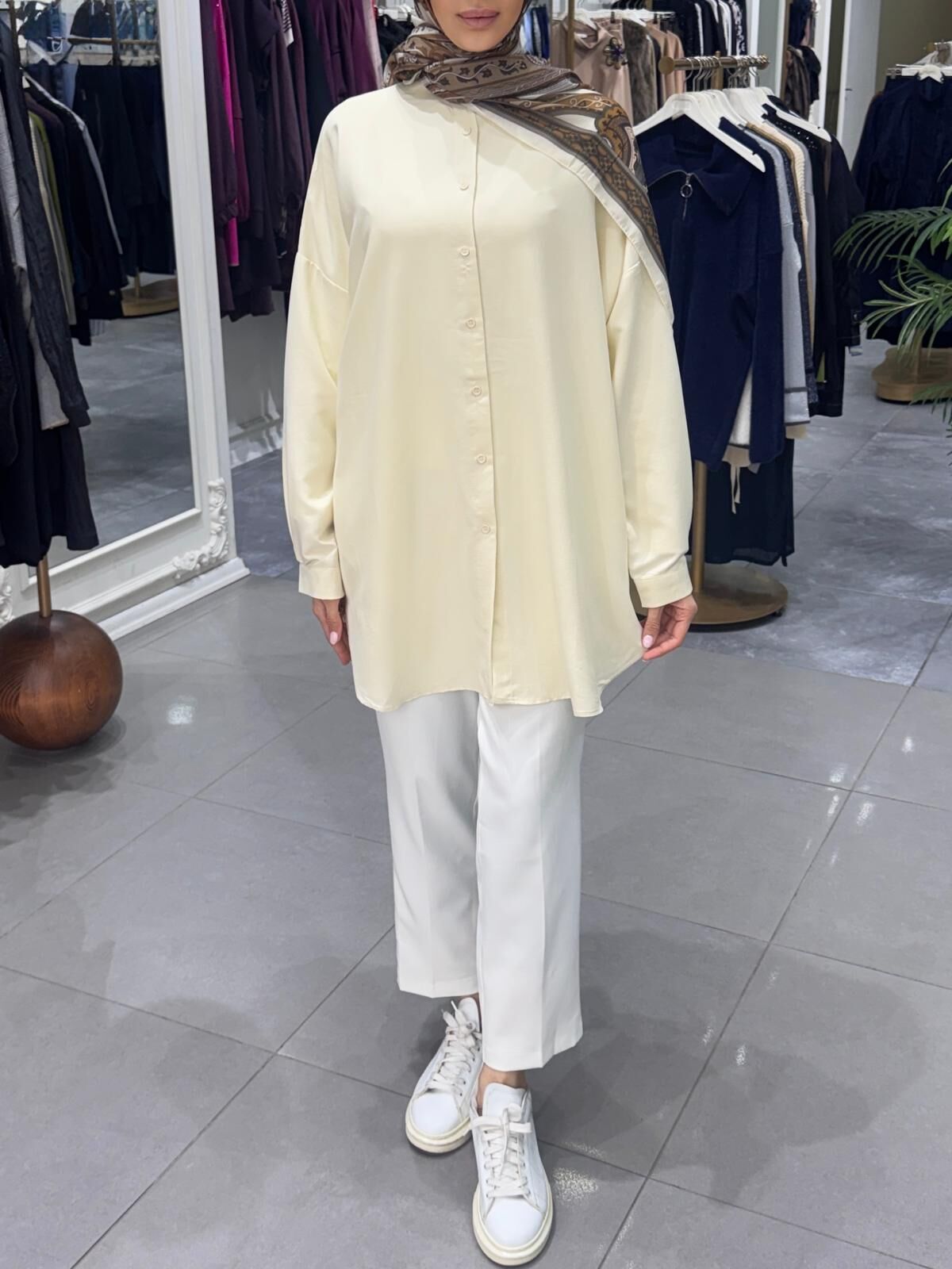 HAKİM YAKA BASİC GÖMLEK SARI