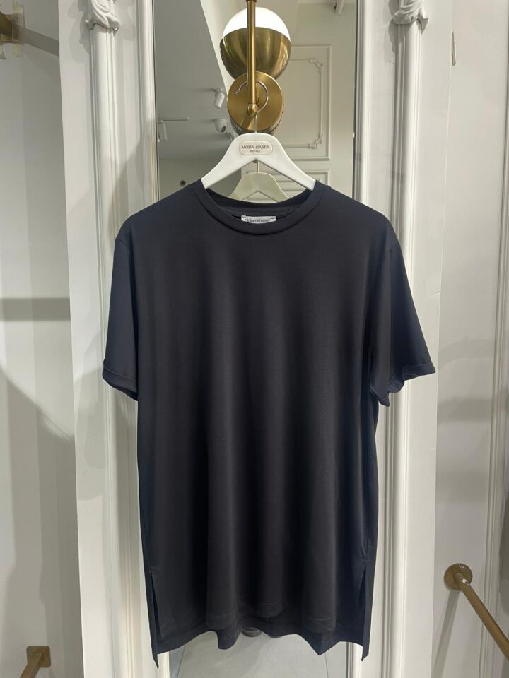 KISA KOLLU BAMBU BLUZ SİYAH