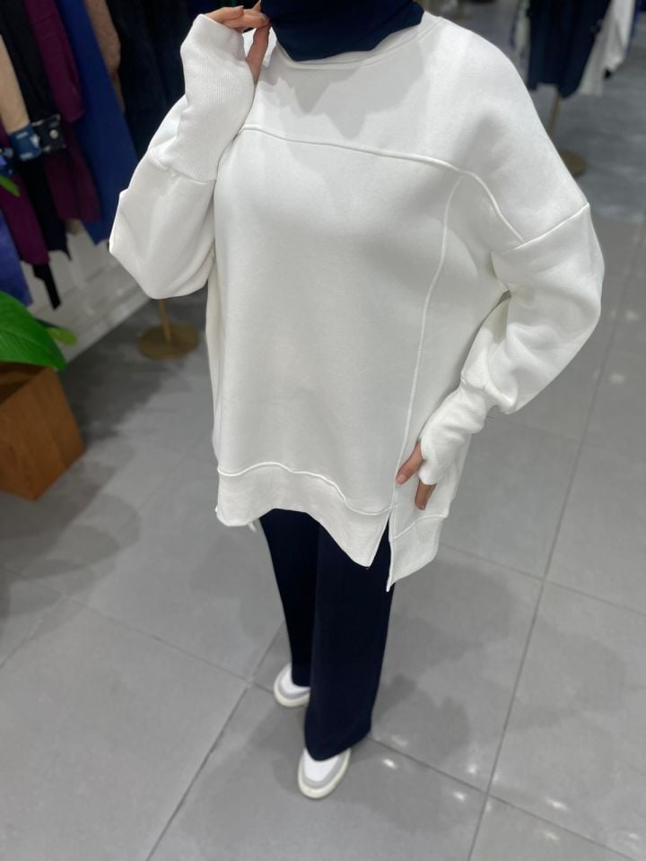 PARMAK GEÇME DETAYLI SWEAT EKRU