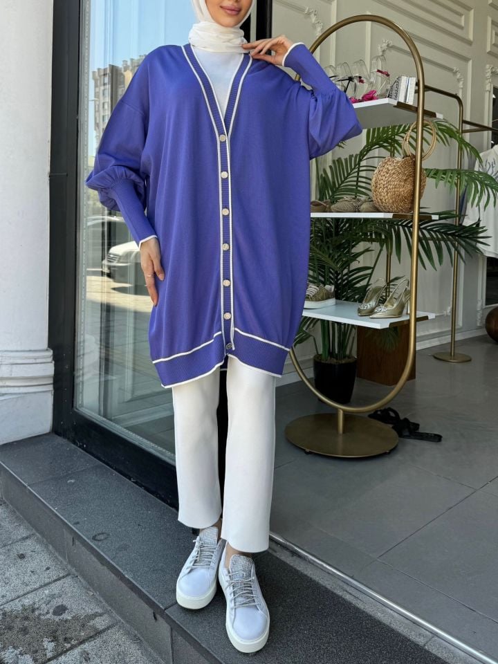 BEYAZ ÇİZGİ DETAYLI HIRKA