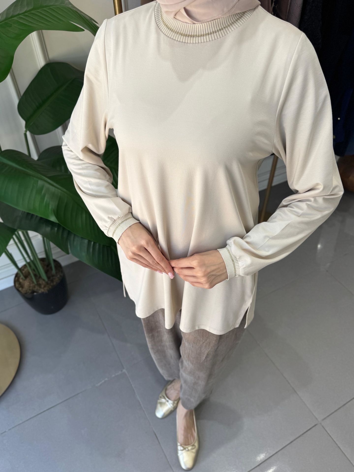 RİBANA DETAYLI UZUN KOL İÇLİK BEJ