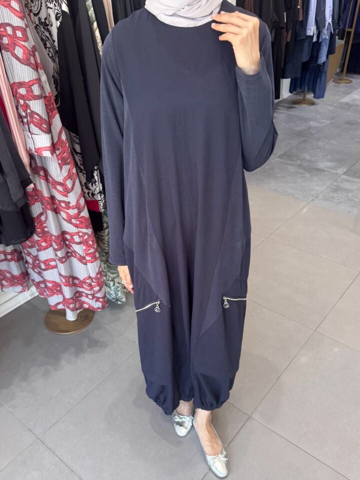 ÖNÜ FERMUAR DETAYLI ZEGNA ELBİSE
