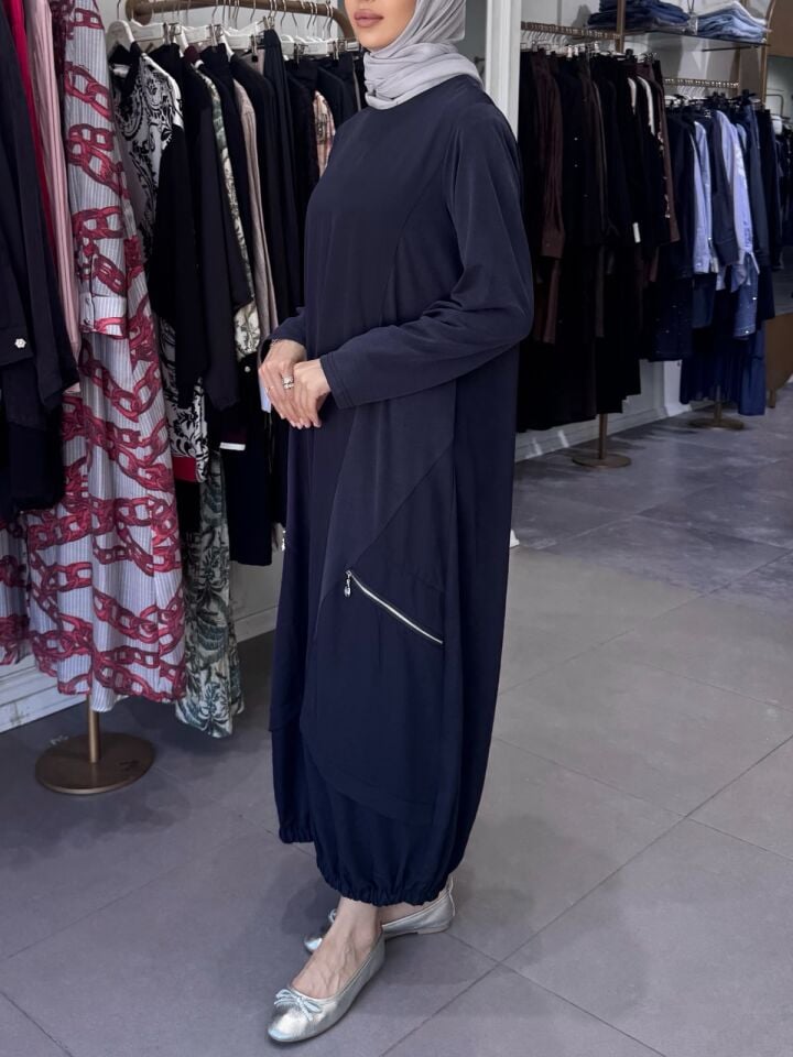 ÖNÜ FERMUAR DETAYLI ZEGNA ELBİSE