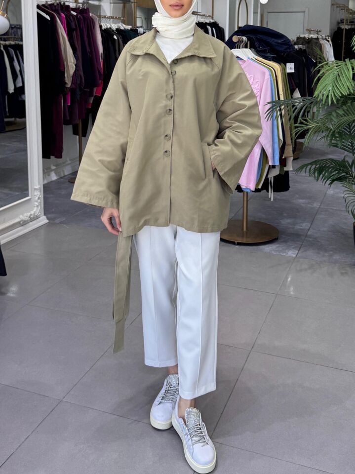 DÜĞMELİ TRENÇKOT ÇAĞLA