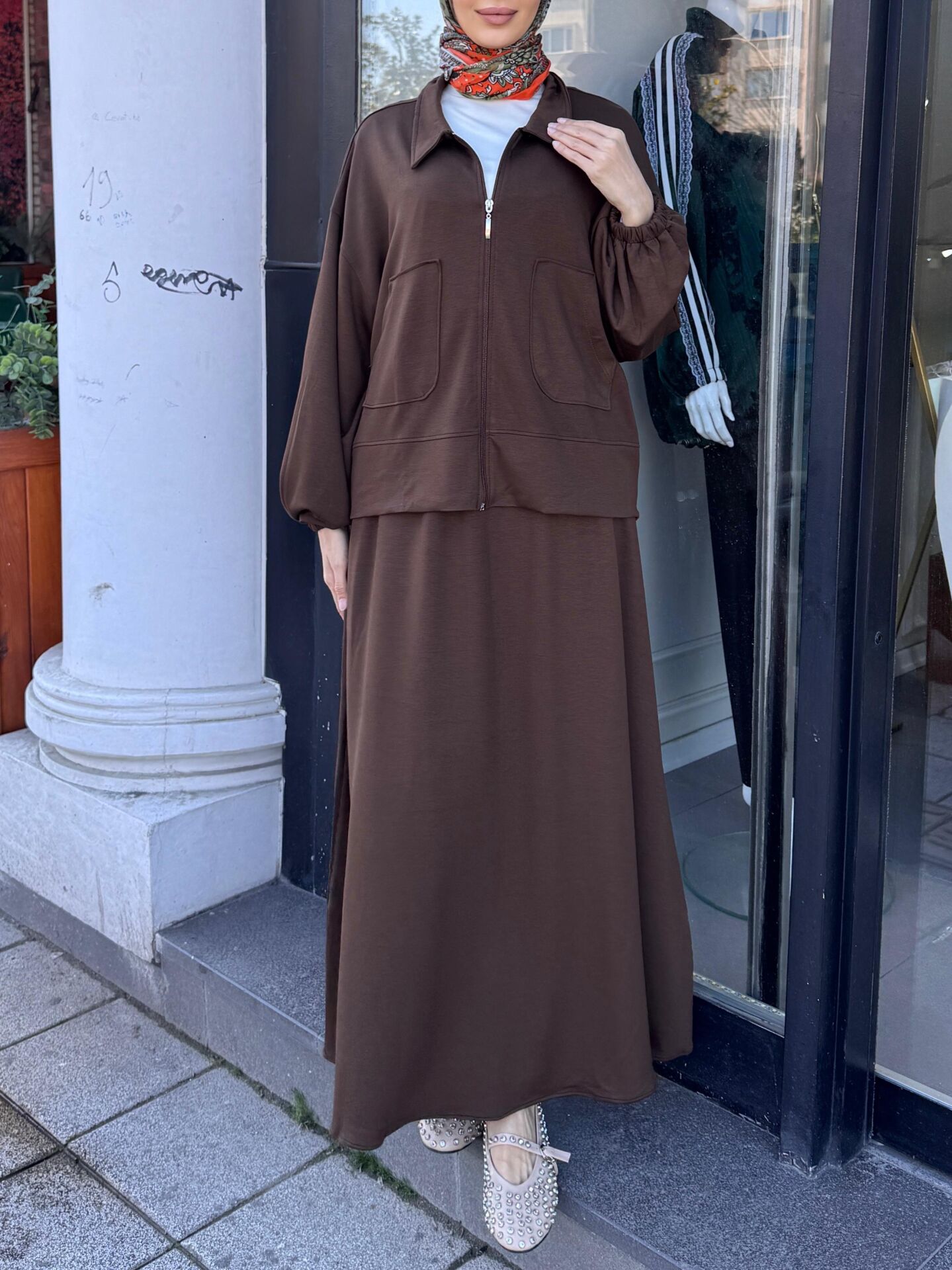 ÇITÇITLI ETEKLİ TAKIM KAHVERENGİ