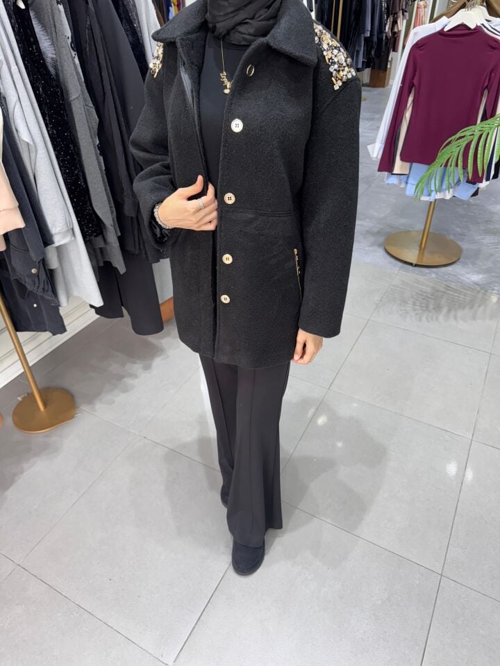 SOLVERA KISA KAŞE KABAN