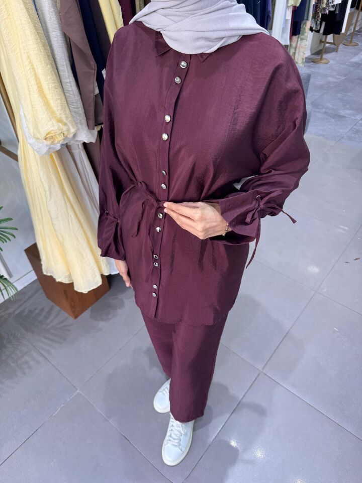 ÇİFT DÜĞME DETAYLI TAKIM MÜRDÜM