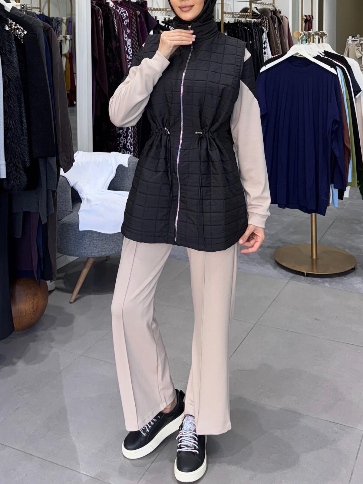 YELEKLİ ÜÇLÜ TAKIM SİYAH