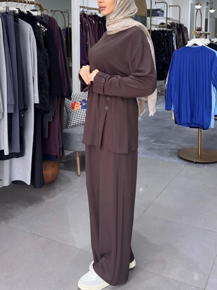 DÜĞMELİ TAKIM  KAHVE