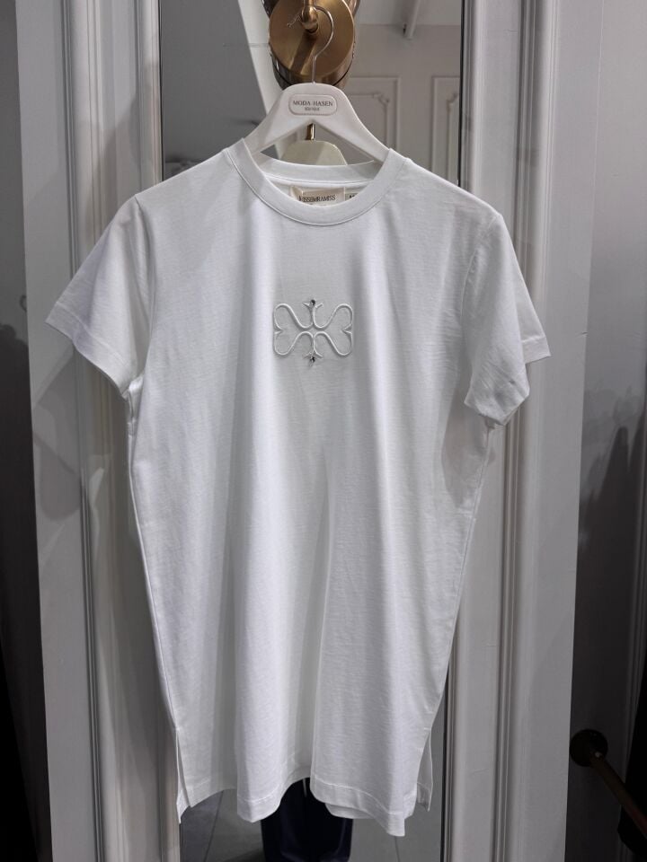 NAKIŞLI TİŞÖRT EKRU