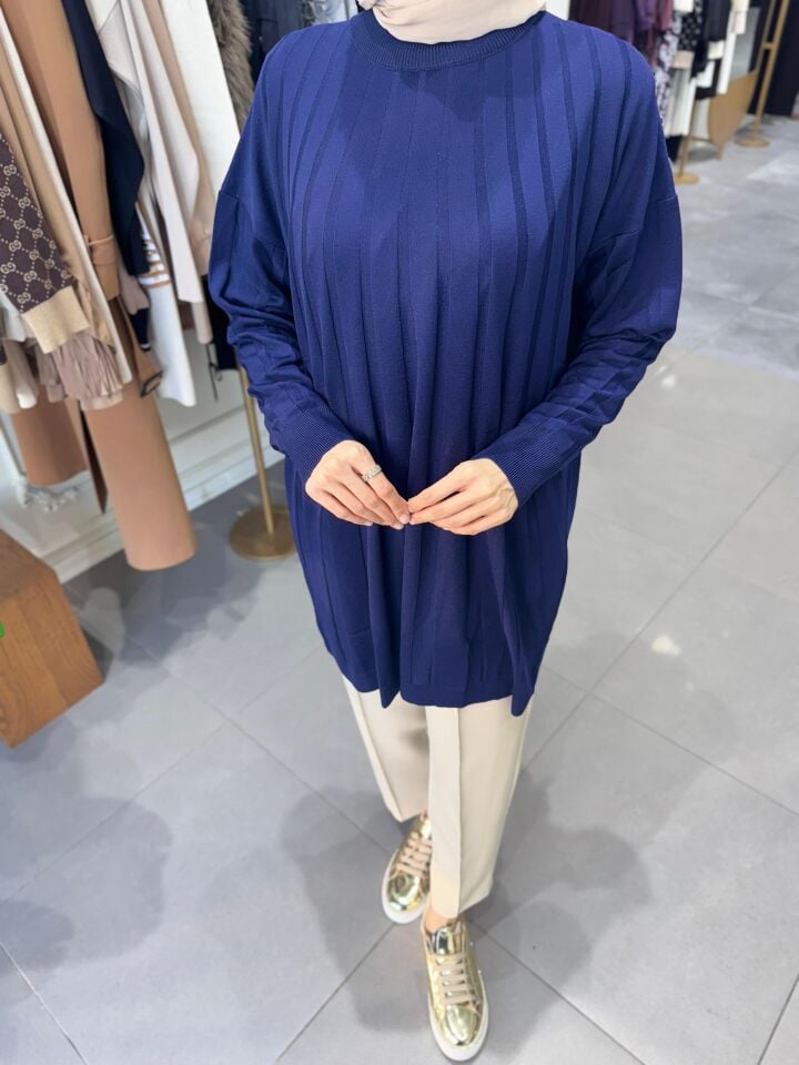 İNCE TRİKO BLUZ LACİVERT