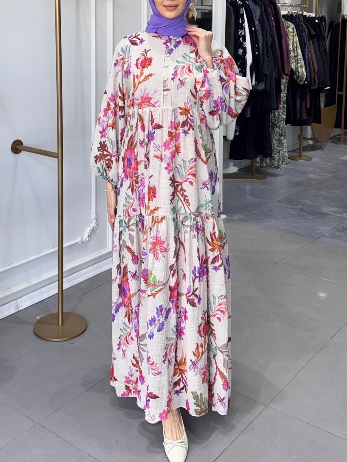 ÇİÇEKLİ DESEN KETEN ELBİSE PEMBE