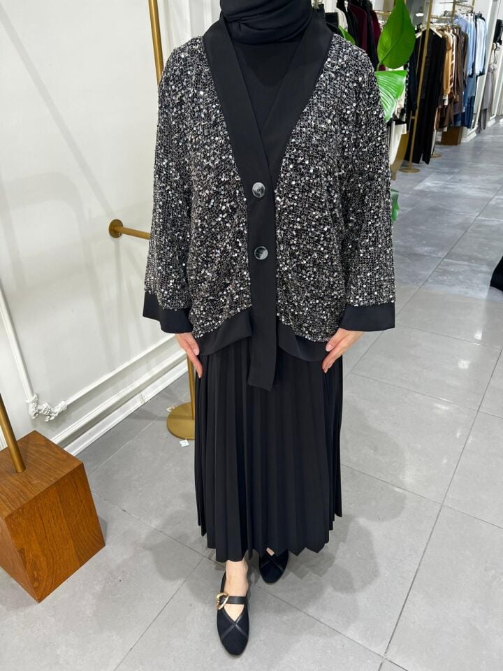 PULLU ÜÇLÜ TAKIM SİYAH