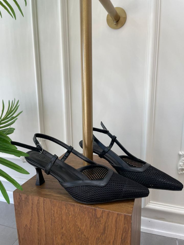 SİYAH FİLE SANDALET