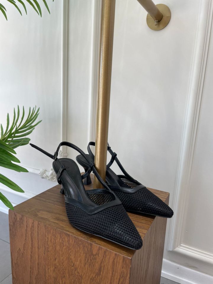 SİYAH FİLE SANDALET