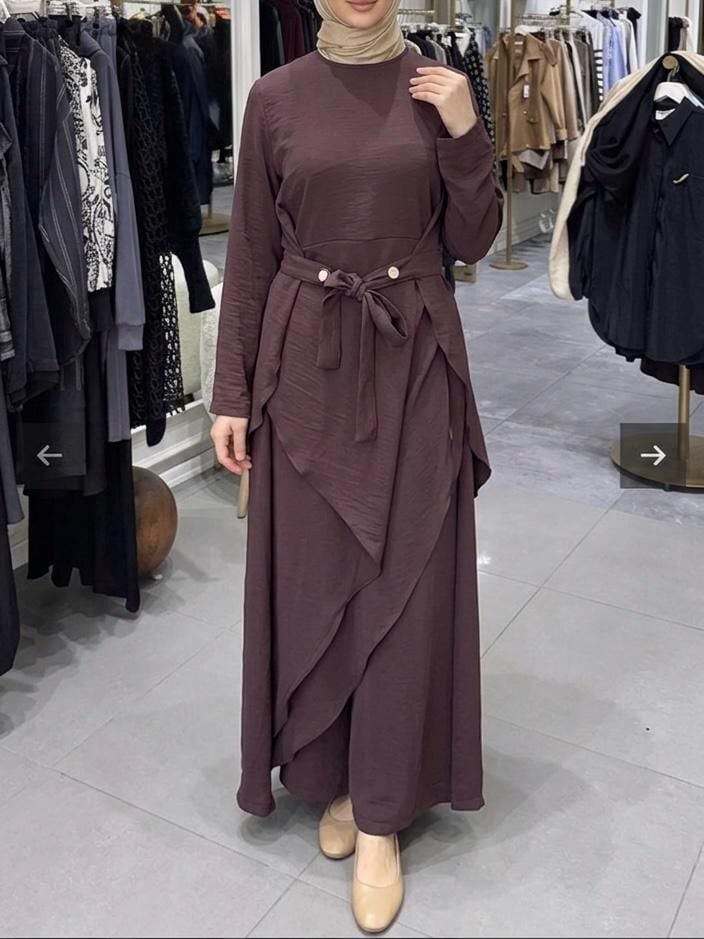 ASİMETRİK DETAYLI BELDEN BAĞLAMALI SAPPHIRE TAKIM