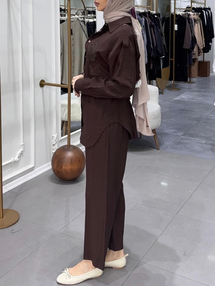 FLOWER TOUCH KEMERLİ TAKIM KAHVERENGİ