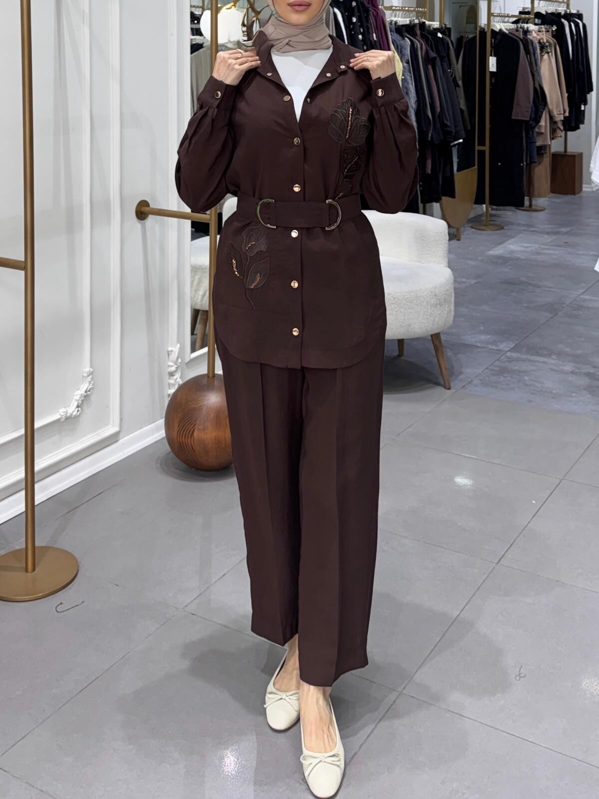 FLOWER TOUCH KEMERLİ TAKIM KAHVERENGİ