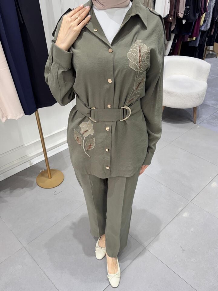 FLOWER TOUCH KEMERLİ TAKIM HAKİ