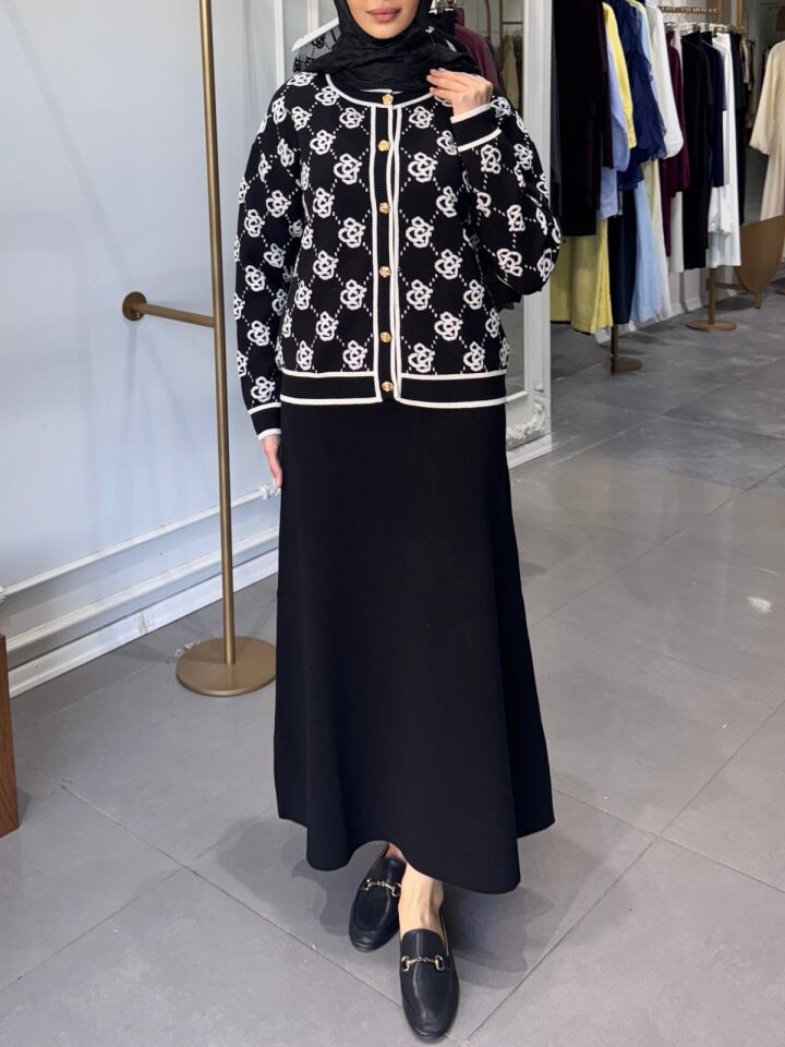 ÇİÇEK DESEN HIRKA SİYAH