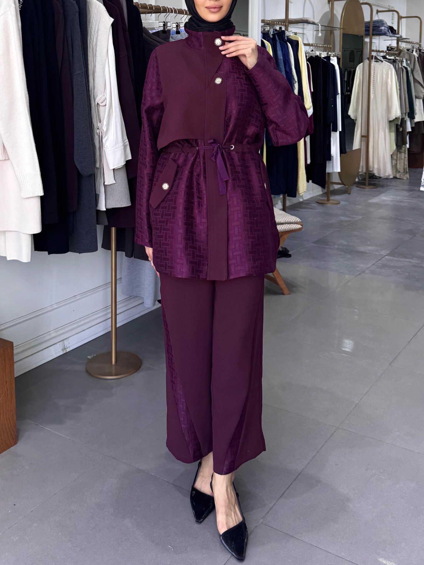 G DÜĞME DETAYLI ALLER TAKIM MÜRDÜM