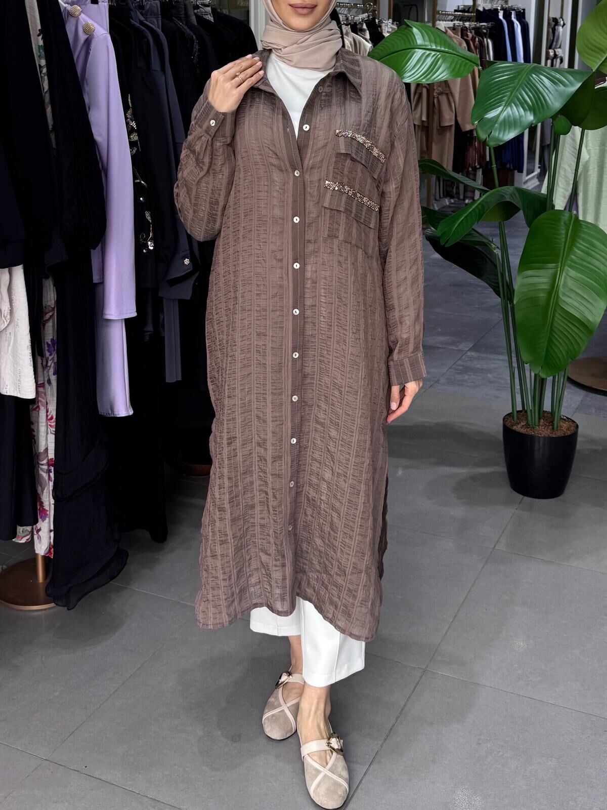 CEBİ İŞLEMELİ ÖNDEN SEDEF DÜĞMELİ TUNİK