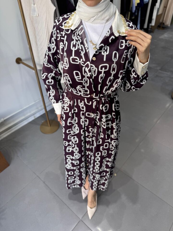 YAKA TAŞ İŞLEMELİ SATEN ELBİSE MÜRDÜM