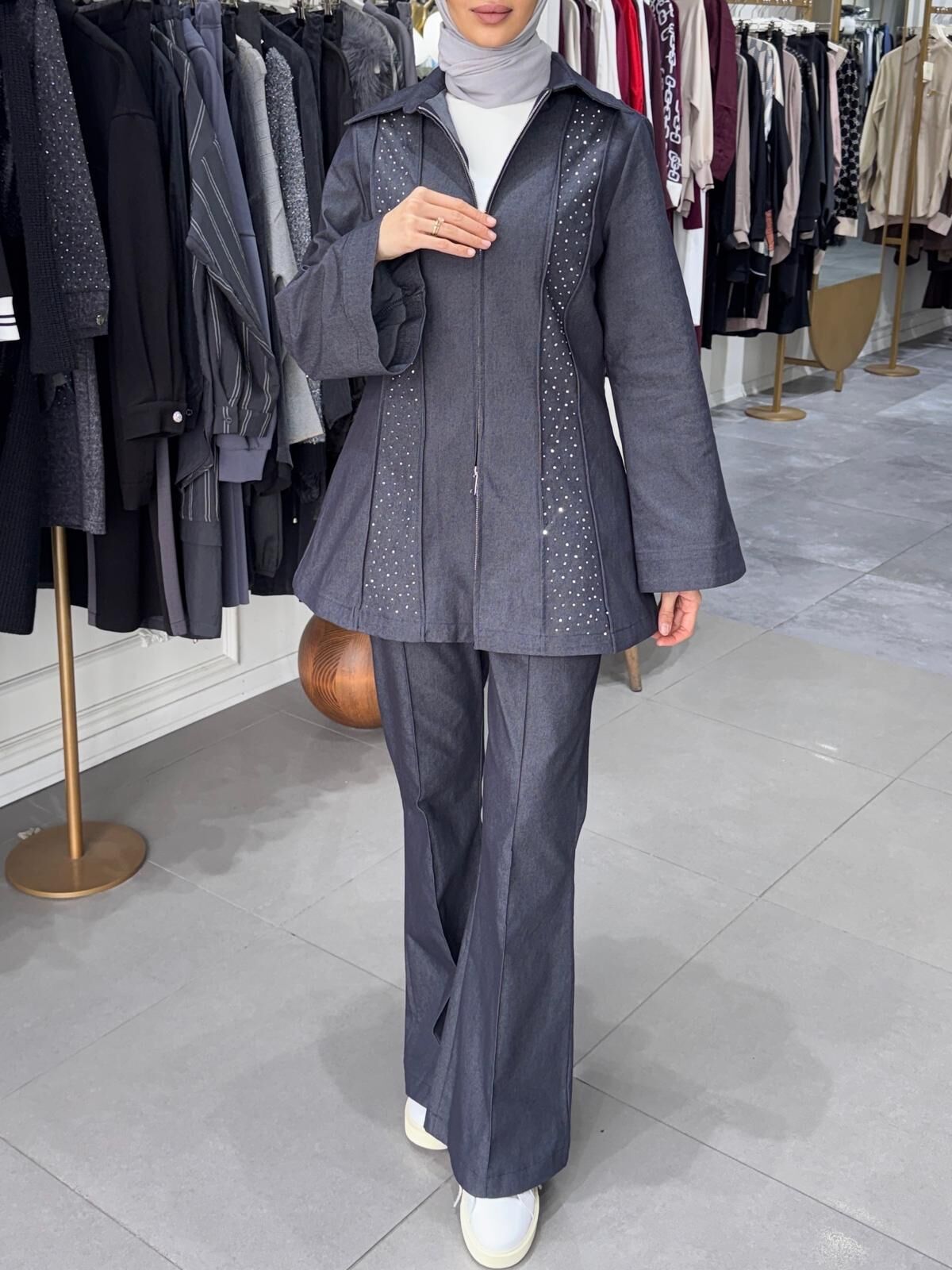 TAŞ DETAYLI FERMUARLI PANTOLONLU TAKIM LACİVERT