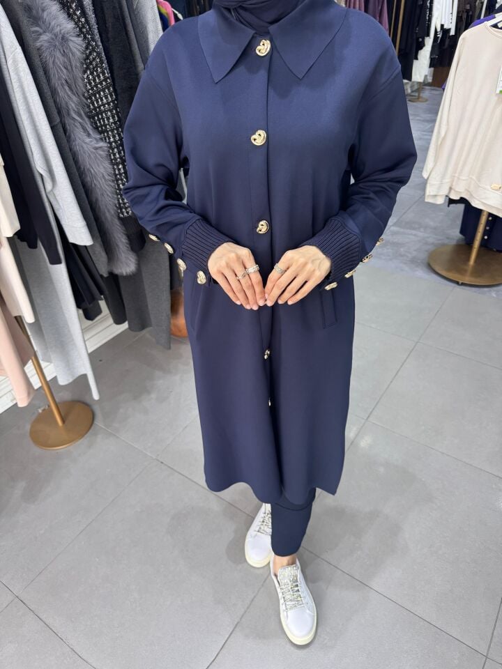 DÜĞME DETAY SCUBA KAP LACİVERT