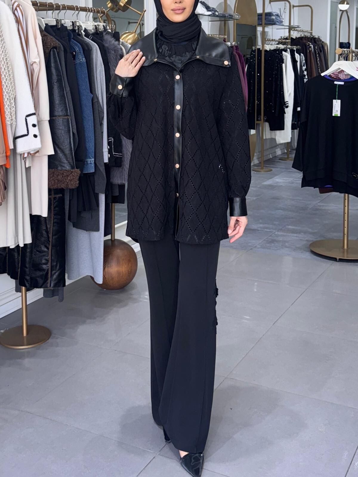 YAKA DERİ DETAY TUNİK SİYAH