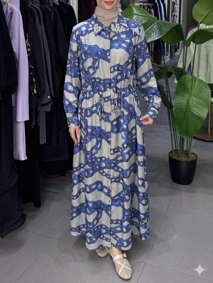 YAKASI TAŞ DETAYLI ELBİSE MAVİ