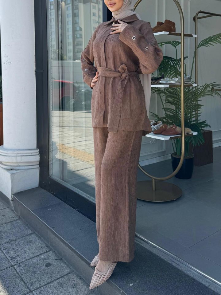 HALKA DETAYLI KENDİNDEN DOKULU TAKIM CAMEL