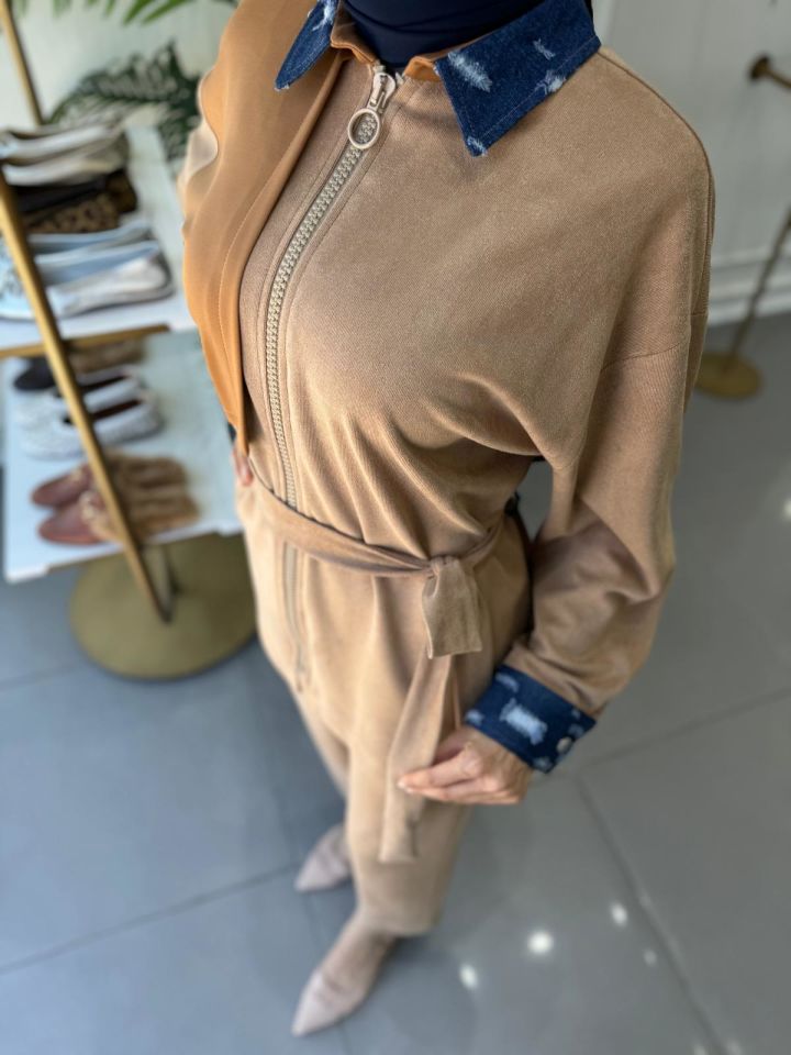 KOT DETAYLI BAĞLAMALI TAKIM CAMEL