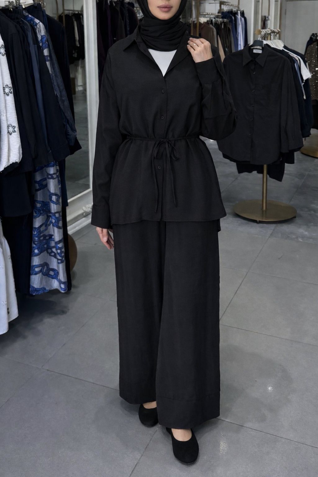 PAÇASI KATLAMA DETAYLI TAKIM SİYAH