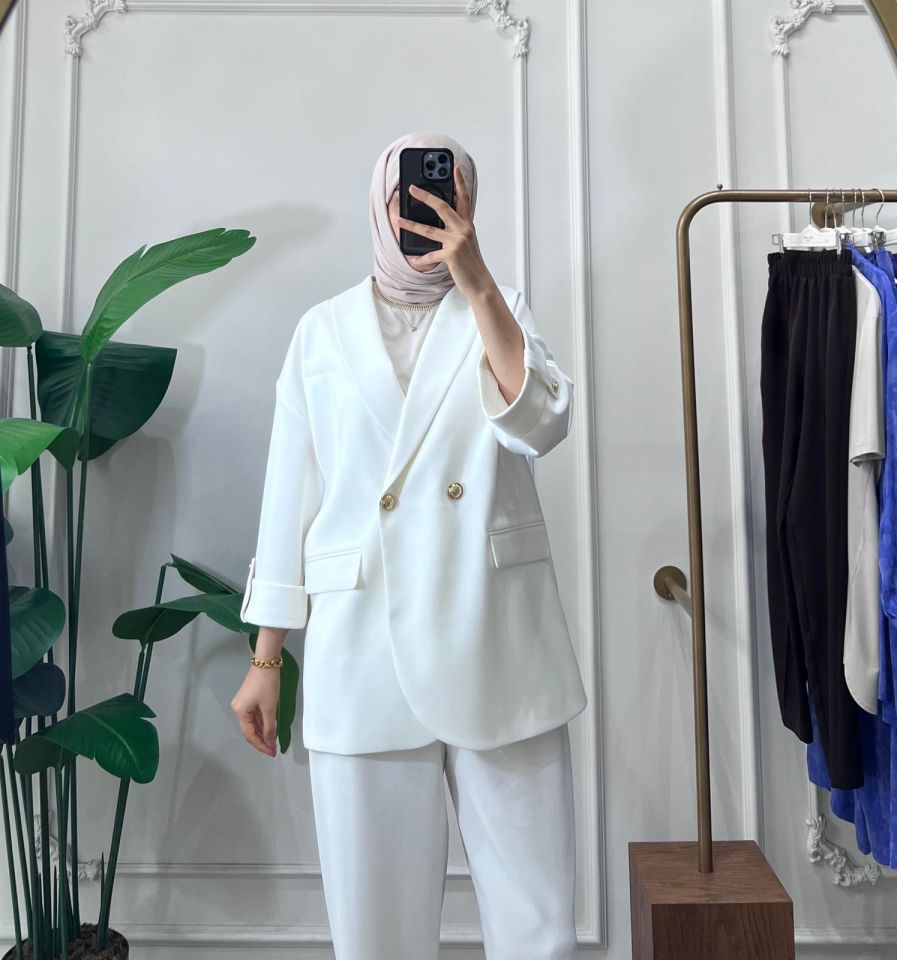 GOLD DÜĞME DETAYLI BLAZER CEKET EKRU