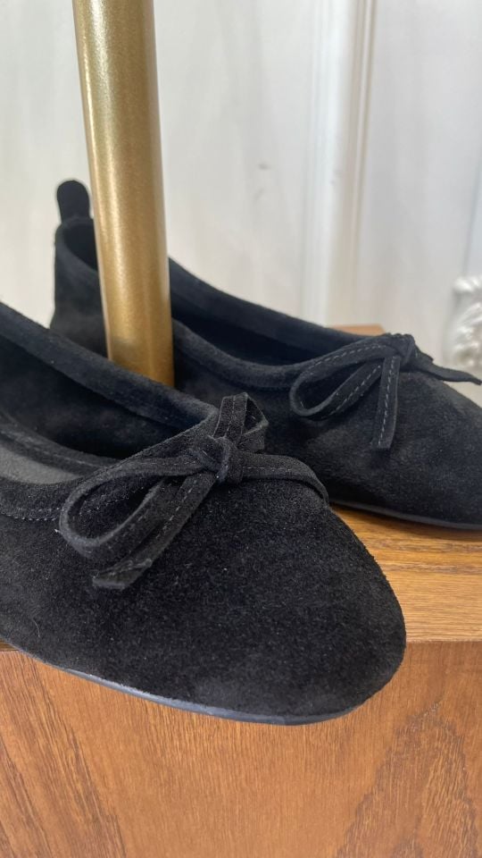 HAKİKİ DERİ FİYONKLU SÜET BABET SİYAH