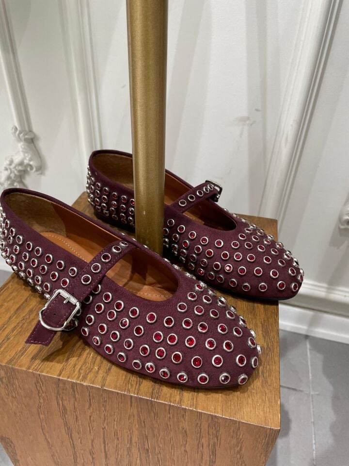 ALA BABET BORDO