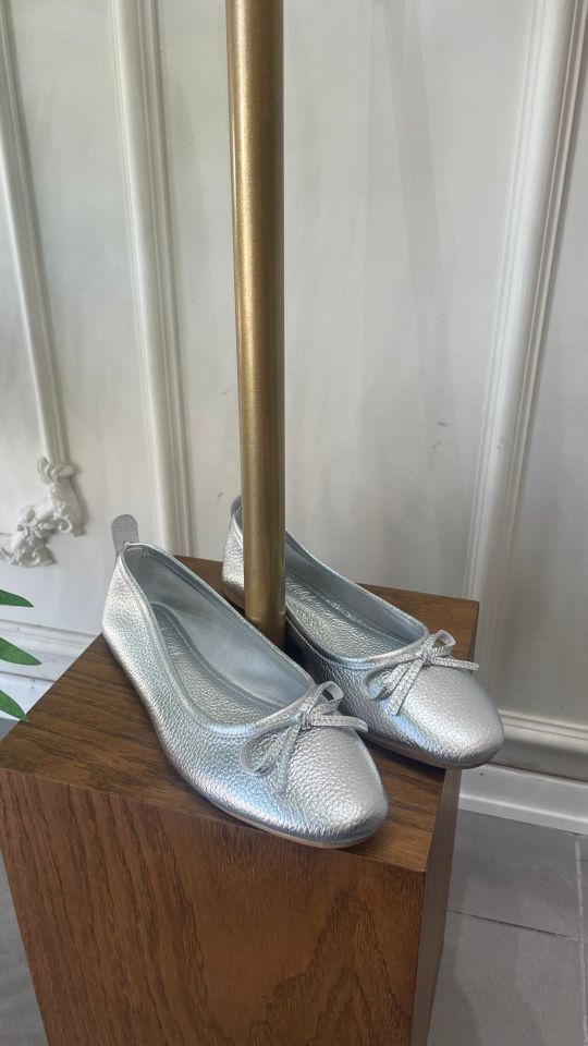 HAKİKİ DERİ FİYONKLU BABET GÜMÜŞ