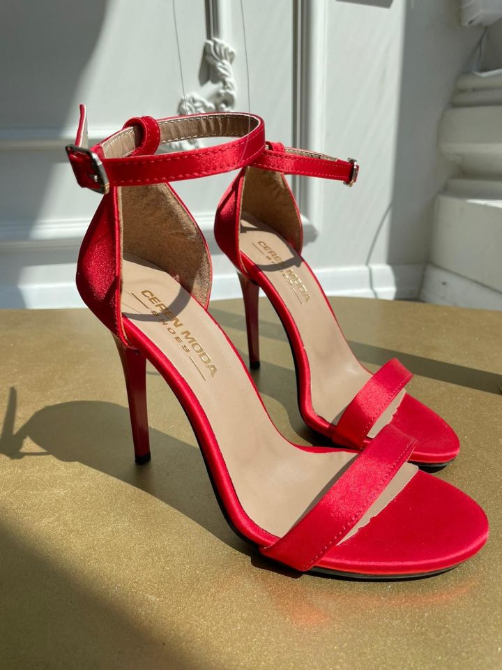 MODA HASEN DÜZ SATEN AYAKKABI KIRMIZI 37