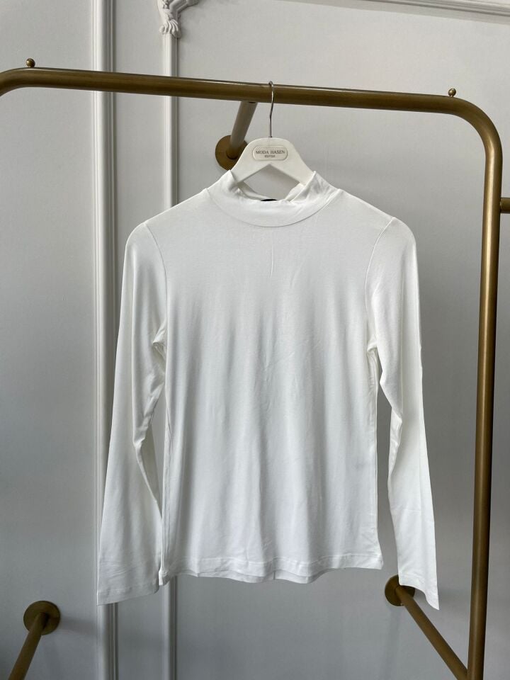 YÜKSEK YAKA UZUN KOL BODY BEYAZ