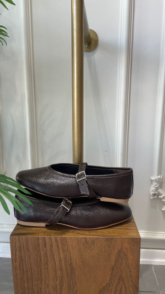 TEK BANT BURUNLU ACI KAHVE